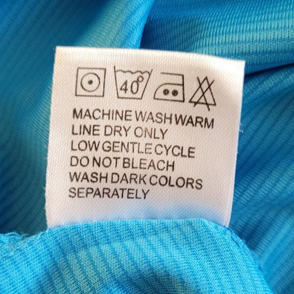 Yonex Women's Badminton Game Shirt - Picture 7 of 8